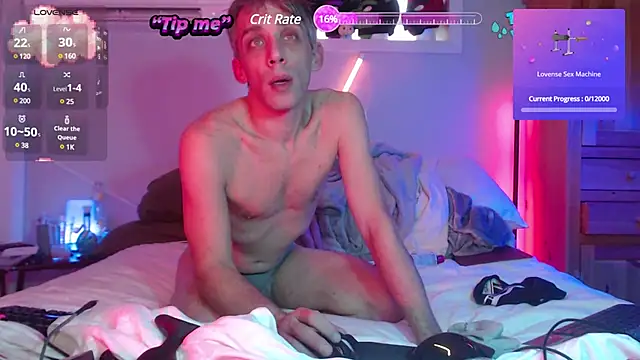 Funsizedshenanigans online show from December 17, 1:05 pm