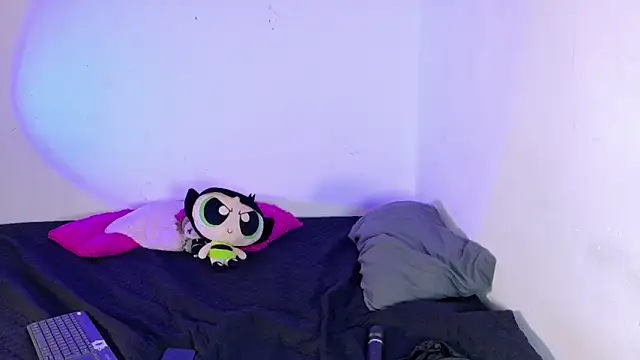 Snapshot of KetraWesttt chatting on October 30, 4:55 am KetraWesttt online show from October 30, 4:55 am