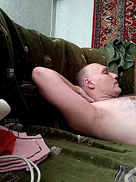 Pineapple04 online show from March 28, 6:58 am