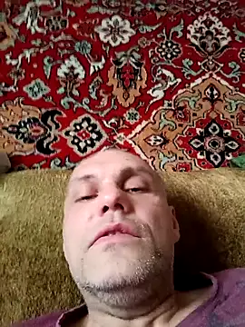 Snapshot of Pineapple04 chatting on November 20, 6:25 am Pineapple04 online show from November 20, 6:25 am