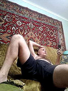 Snapshot of Pineapple04 chatting on July 1, 7:36 pm Pineapple04 online show from July 1, 7:36 pm