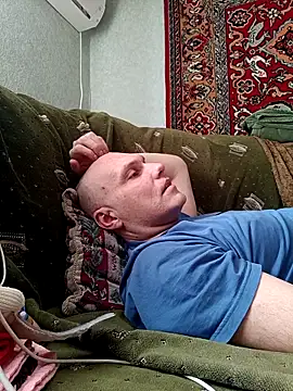 Pineapple04 online show from April 9, 5:31 am