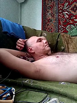 Snapshot of Pineapple04 chatting on November 2, 6:29 am Pineapple04 online show from November 2, 6:29 am