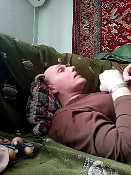 Pineapple04 online show from February 17, 1:19 pm