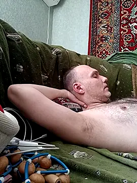 Pineapple04 online show from April 4, 7:48 am