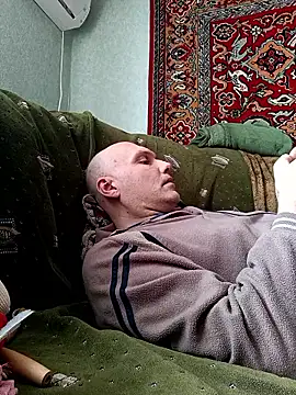 Pineapple04 online show from April 11, 6:54 am