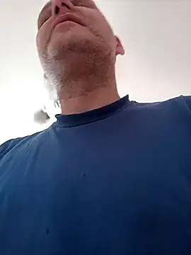 Pineapple04 online show from April 13, 6:28 am