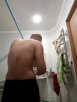 Snapshot of Pineapple04 chatting on December 14, 6:30 am Pineapple04 online show from December 14, 6:30 am