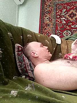 Pineapple04 online show from March 11, 4:50 am