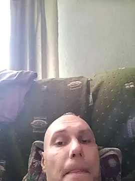 Pineapple04 online show from December 18, 12:20 pm