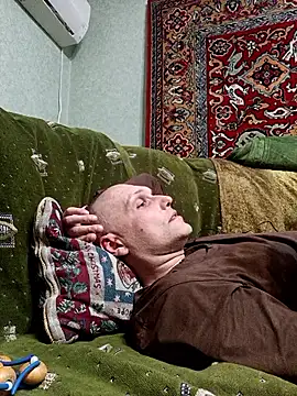 Pineapple04 online show from March 2, 4:58 pm