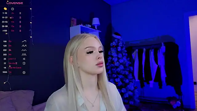 aneta alisha online show from February 12, 2:28 pm