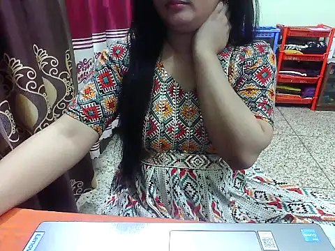LovelyRose69 online show from November 3, 12:53 pm