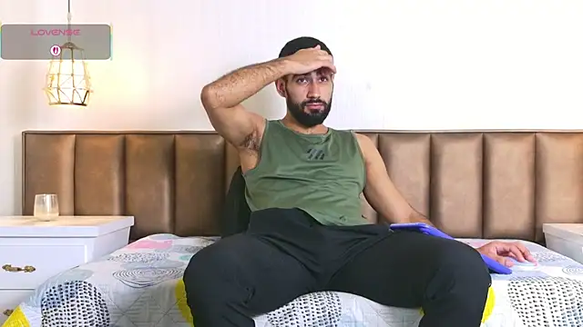 Ethan  Walker online show from October 27, 4:19 pm