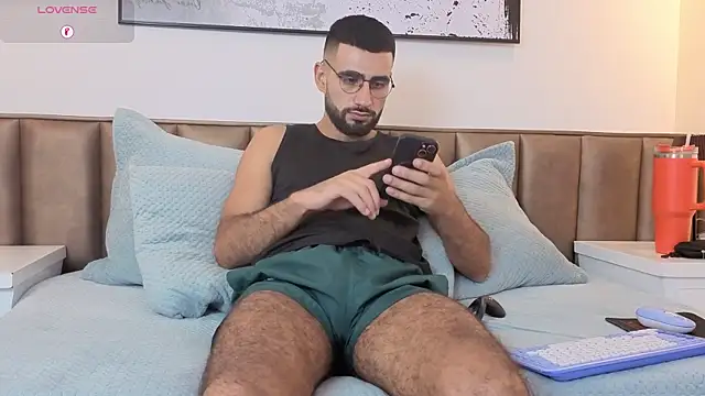 Ethan  Walker online show from March 31, 8:33 pm