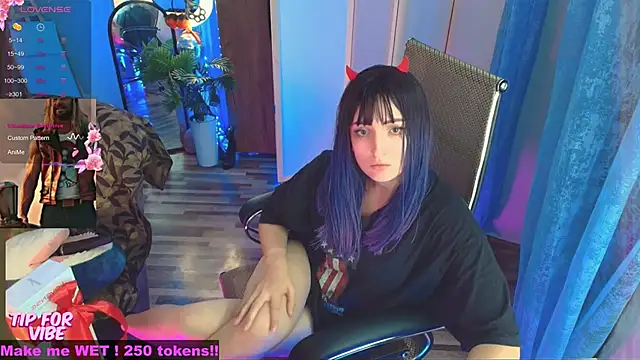 Toxic Ellies online show from October 13, 2:18 pm