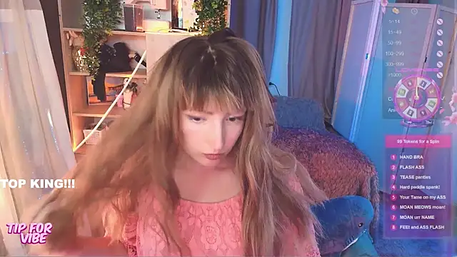 Toxic Ellies online show from September 22, 2:45 pm