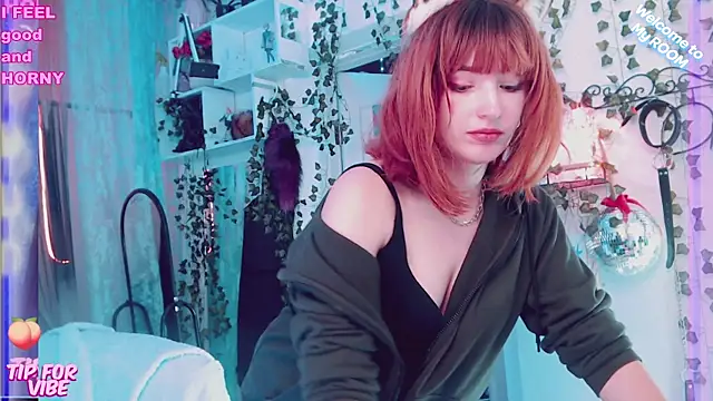 Toxic Ellies online show from January 25, 6:34 am