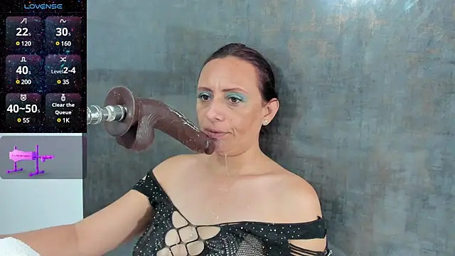 Snapshot of Issys_milf chatting on March 2, 12:25 pm Issys milf online show from March 2, 12:25 pm