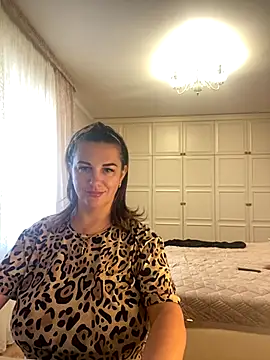 Dina0908 online show from October 27, 11:11 am