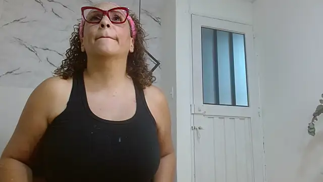 Snapshot of EvaMills1 chatting on October 26, 5:13 pm EvaMills1 online show from October 26, 5:13 pm