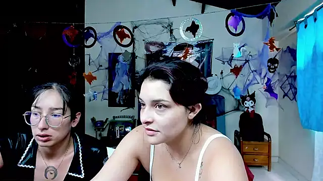 jeyloveebony online show from October 15, 1:30 pm