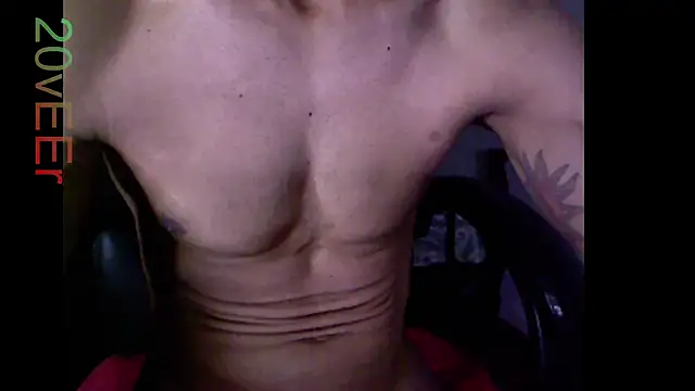 Snapshot of 20vEEr chatting on February 9, 10:30 pm 20vEEr online show from February 9, 10:30 pm