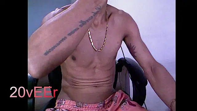 20vEEr online show from October 2, 8:45 pm