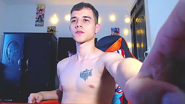 ADAM HOT online show from April 12, 10:46 pm