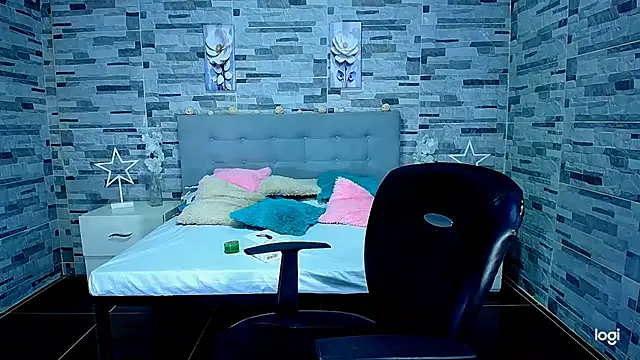 ADAM HOT online show from September 12, 9:36 pm