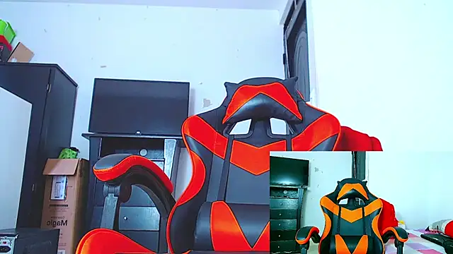 ADAM HOT online show from December 22, 9:48 pm