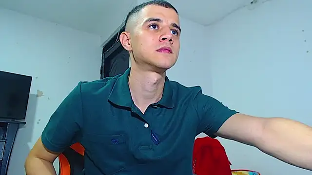 ADAM HOT online show from January 18, 2:26 am