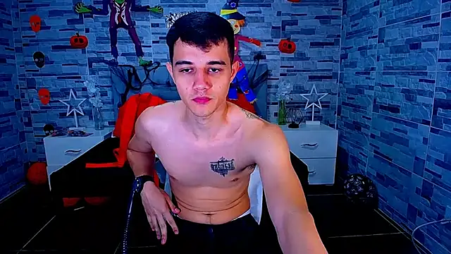 ADAM HOT online show from October 23, 9:35 pm