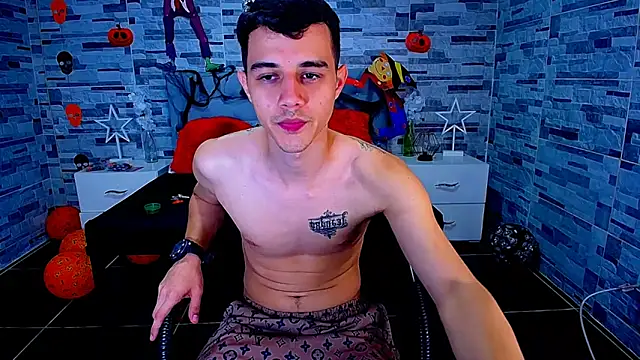 ADAM HOT online show from October 21, 9:14 pm