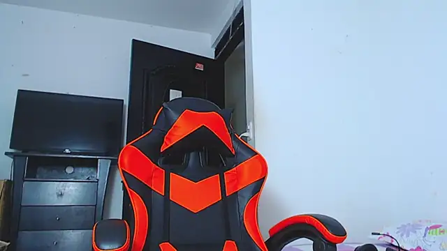 ADAM HOT online show from December 18, 12:38 am