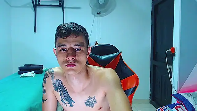 ADAM HOT online show from May 29, 10:38 pm