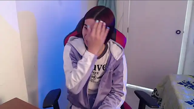 Maximesex online show from March 5, 1:40 pm