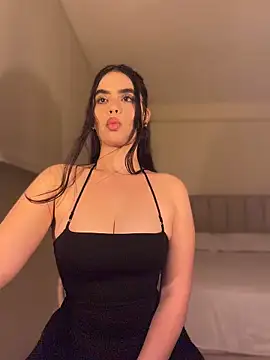 Snapshot of Mavi_Coless chatting on June 4, 12:59 am Mavi Coless online show from June 4, 12:59 am