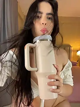 Snapshot of Mavi_Coless chatting on October 31, 2:08 am Mavi Coless online show from October 31, 2:08 am