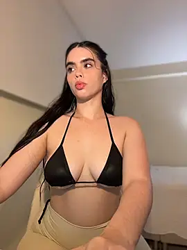 Mavi Coless online show from April 15, 12:38 am