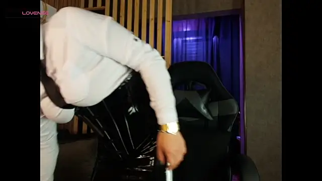 Camila Chainn online show from April 14, 6:07 am