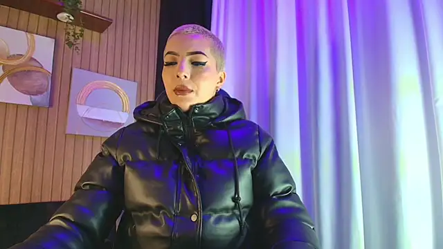 Camila Chainn online show from November 20, 5:19 am