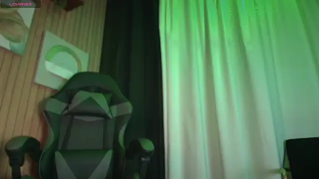 Camila Chainn online show from November 6, 6:28 am