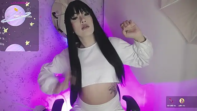 Snapshot of lia_stormy chatting on March 12, 8:20 pm lia stormy online show from March 12, 8:20 pm