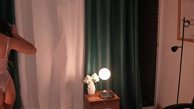 sammy laszlow online show from July 19, 3:04 am