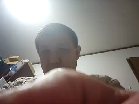 Snapshot of 07YUKIO chatting on February 6, 1:21 pm 07YUKIO online show from February 6, 1:21 pm