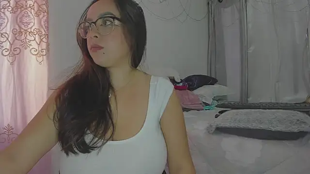 HARLEYNAPIER online show from February 10, 10:31 pm