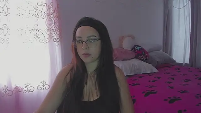 HARLEYNAPIER online show from January 11, 3:19 pm