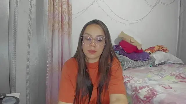 HARLEYNAPIER online show from May 29, 11:44 pm