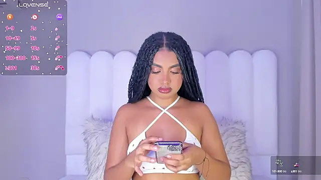 atenea roberts online show from September 18, 3:15 pm
